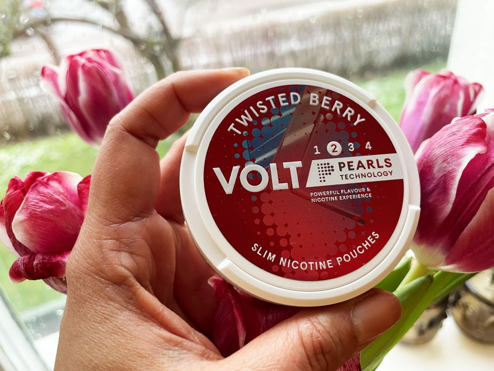 VOLT Pearls Twisted Berry - Expert Review